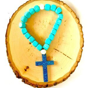 NWOT HANDMADE Cross Rosary (Light/Dark Blue and White)